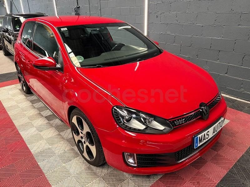 Usado VW Golf VI GTI 210 CV (154 kW) 2011 Rojo Utilitario