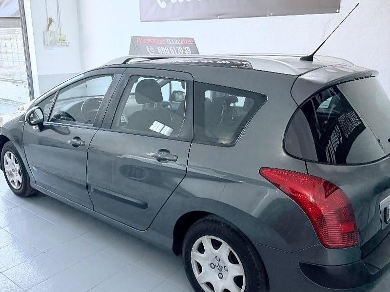 Usado Peugeot 308 SW 110 CV (80 kW) 2009 Gris / plata Familiar
