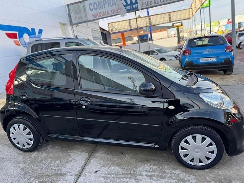 Usado Peugeot 107 68 CV (50 kW) 2007 Utilitario