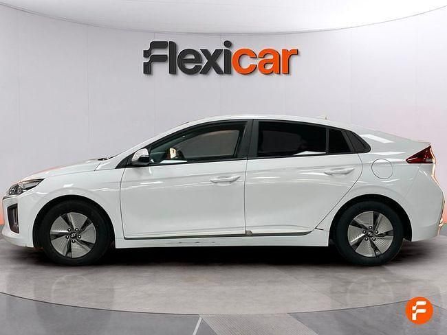 Usado Hyundai Ioniq 141 CV (103 kW) 2022 Blanco Utilitario