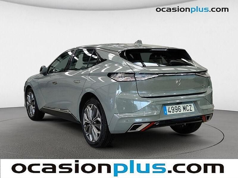 Usado DS Automobiles DS4 Trocadero 130 CV (95 kW) 2022 Gris / plata Berlina