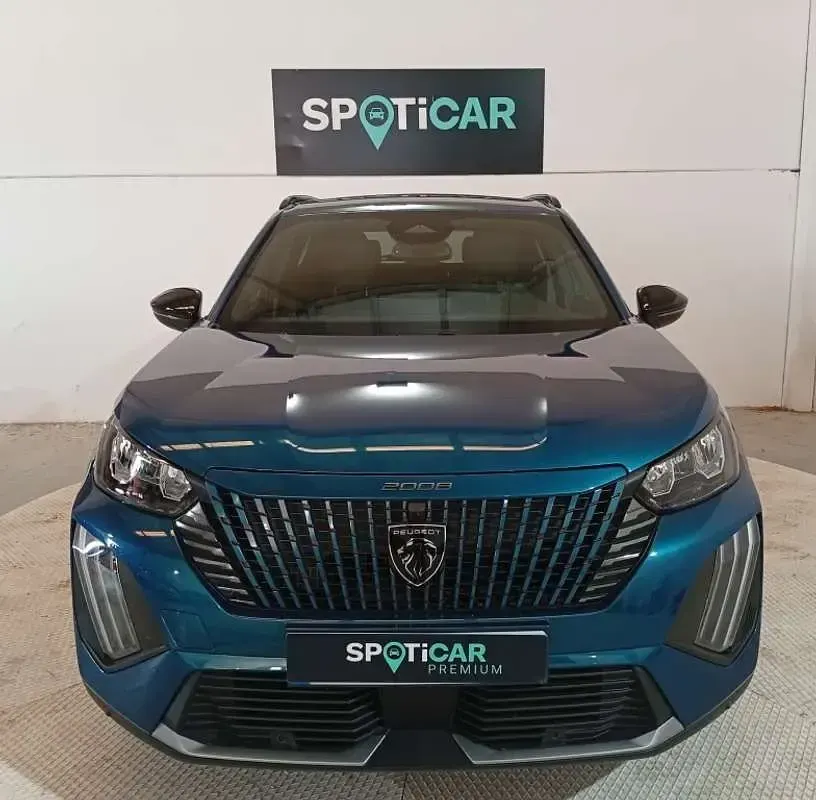 Usado Peugeot 2008 Allure 145 CV (106 kW) 2025 Azul SUV