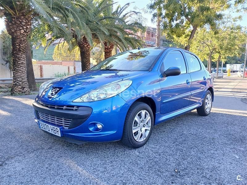 Azul Usado 2011 Peugeot 206+ Utilitario | 5950 € (Un poco caro) - Imagen 1/4