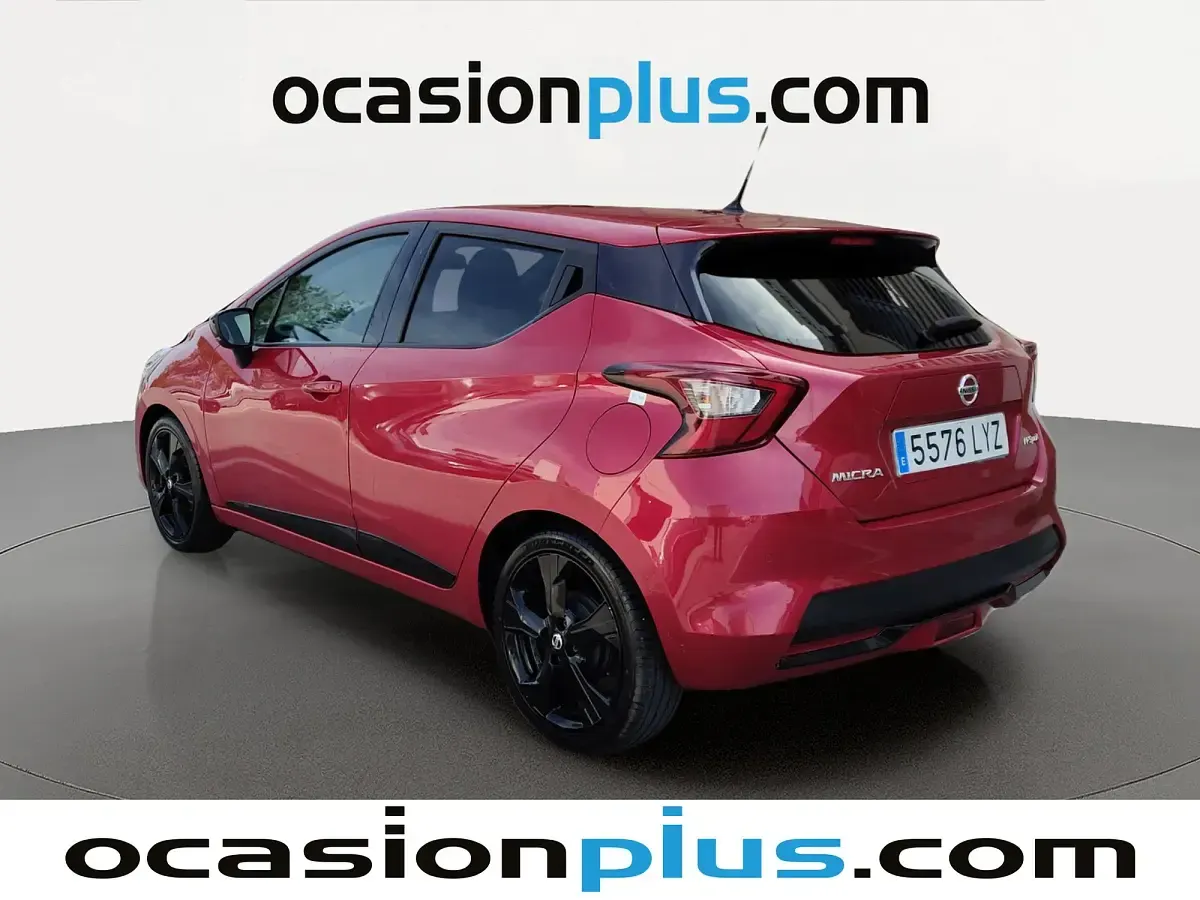 Usado Nissan Micra 92 CV (67 kW) 2022 Rojo Utilitario