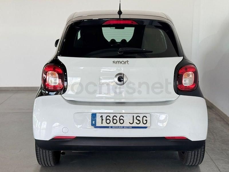 Usado Smart ForFour Passion 71 CV (52 kW) 2016 Blanco Utilitario