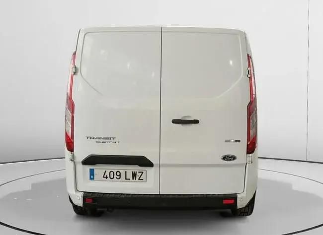 Begagnad Ford Transit Custom 130 HK (95 kW) 2022 Vit Sedan