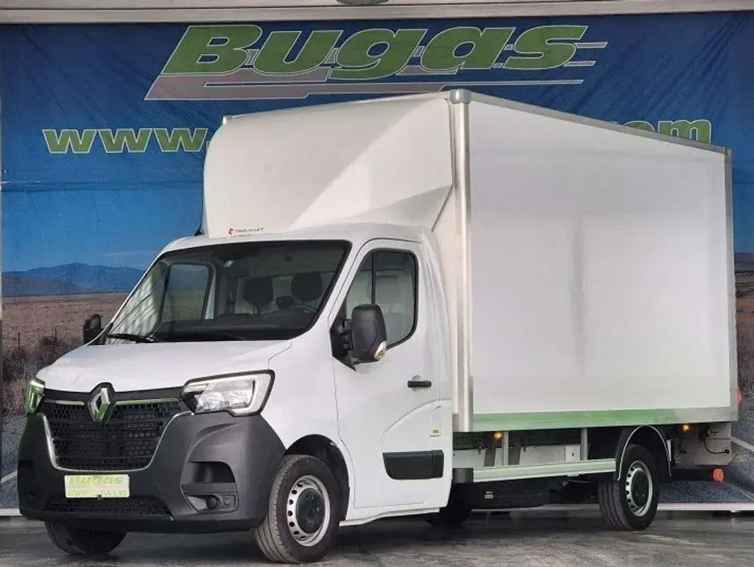 Usado Renault Master 135 CV (99 kW) 2024 Blanco Monovolumen