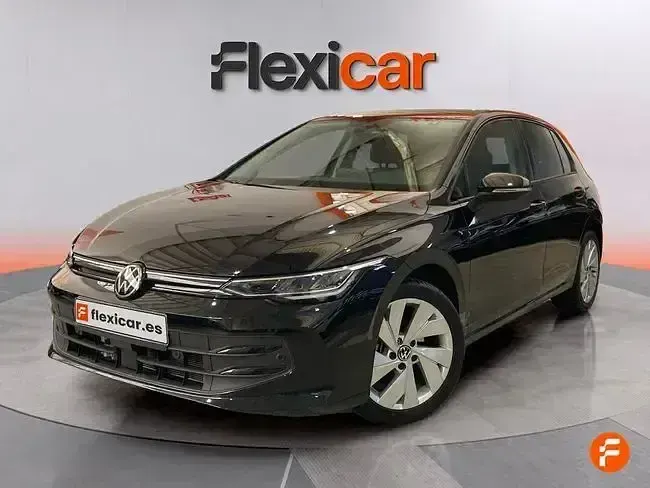 Usado VW Golf VIII 116 CV (85 kW) 2025 Negro