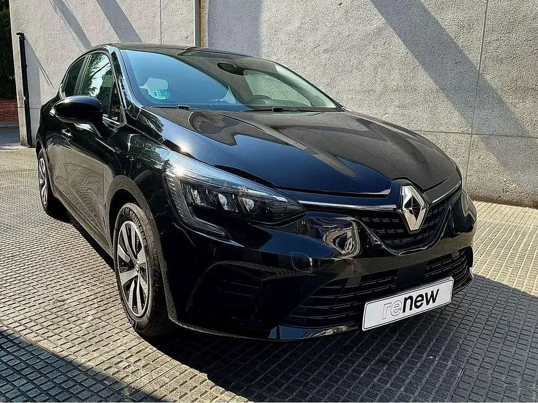Usado Renault Clio Equilibre 101 CV (74 kW) 2023 Negro Utilitario