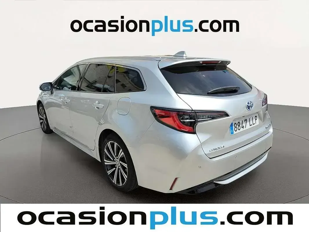 Usado Toyota Corolla Style 184 CV (135 kW) 2020 Gris Familiar