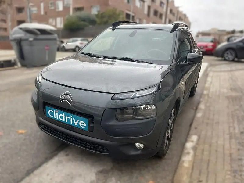 Usado Citroën C4 Feel 82 CV (60 kW) 2016 Gris / plata Berlina