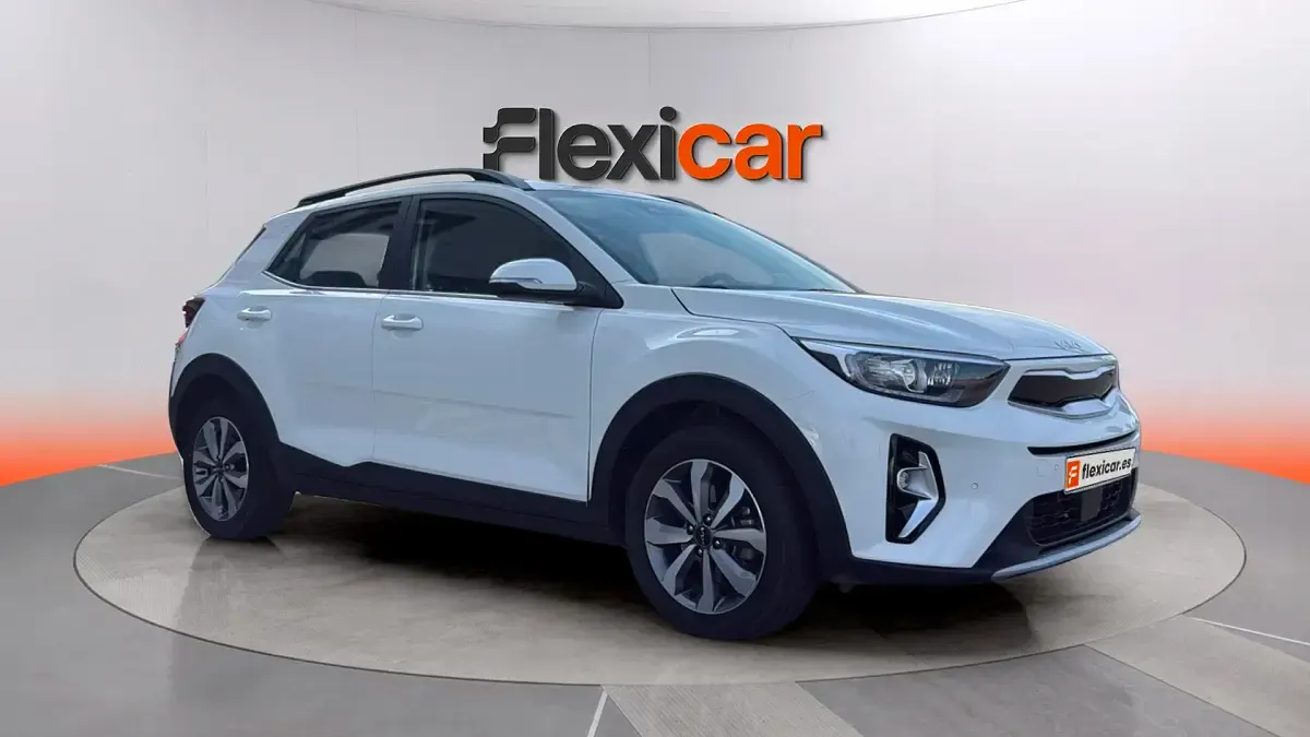 Usado Kia Stonic 84 CV (61 kW) 2022 SUV
