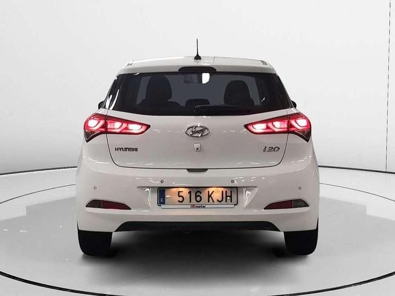 Usado Hyundai i20 90 HP (66 kW) 2018 Branco Citadino
