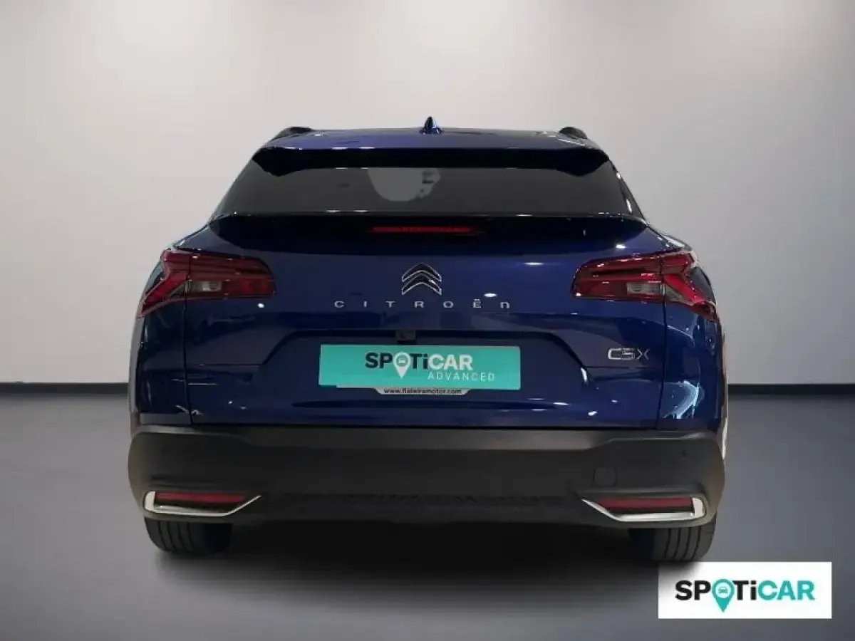 Usado Citroën C5 X Shine 180 CV (132 kW) 2023 Azul Familiar