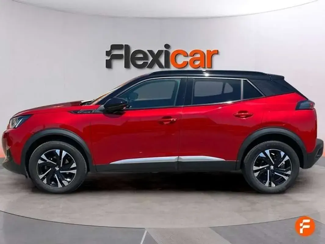 Usado Peugeot 2008 GT-line 131 CV (96 kW) 2020 Rojo SUV