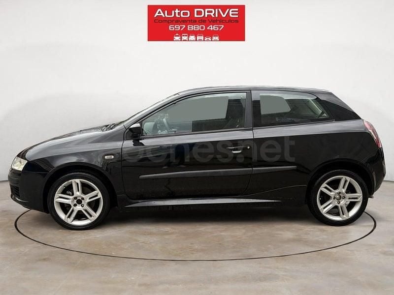 Usado Fiat Stilo Racing 120 CV (88 kW) 2007 Negro Berlina