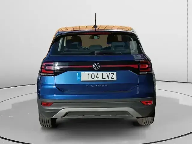 Usado VW T-Cross Edition 95 CV (69 kW) 2022 Azul SUV