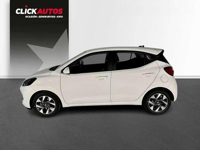 Usado Hyundai i10 67 CV (49 kW) 2024 Blanco Utilitario