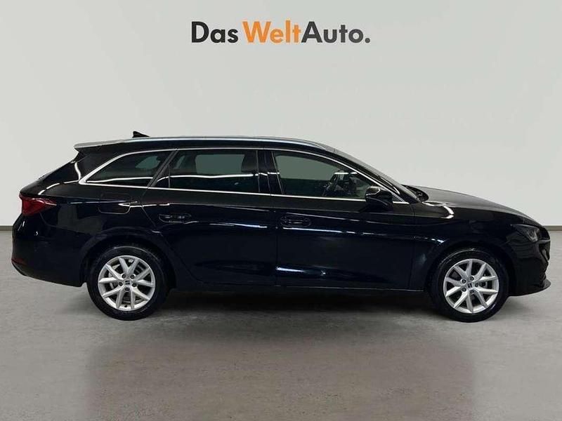 Usado Seat Leon ST Style 116 CV (85 kW) 2025 Negro Familiar