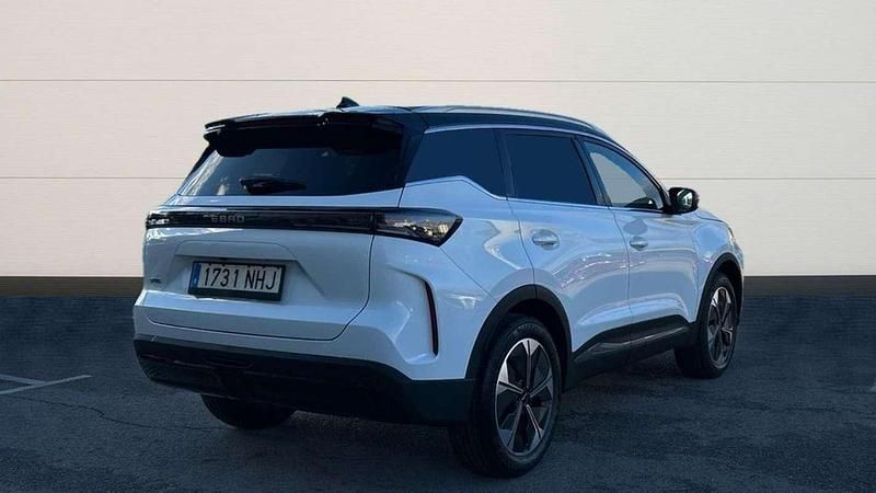 Usado Ebro s700 Luxury 147 CV (108 kW) 2025 Blanco SUV