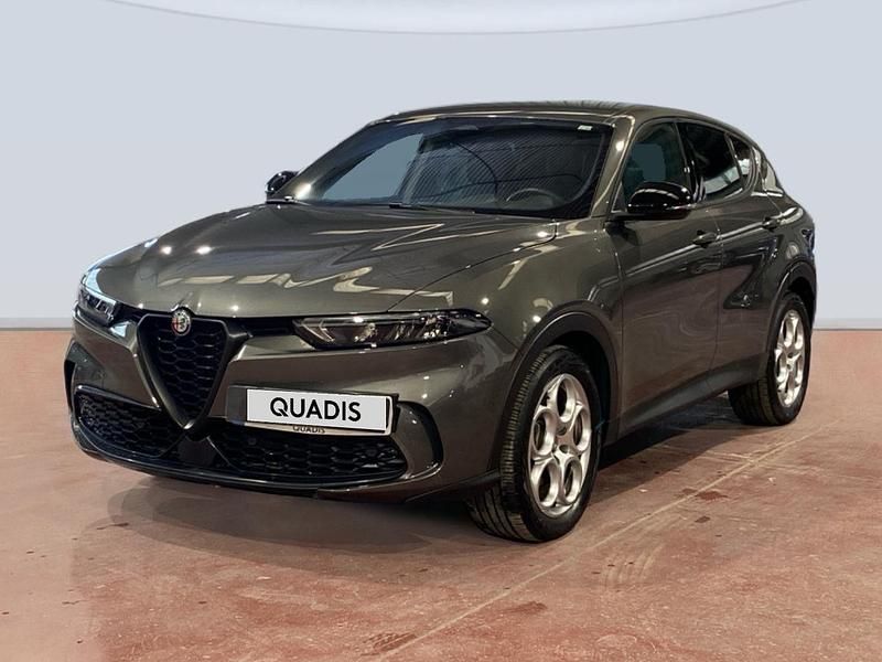 Usado Alfa Romeo Tonale Sprint 130 CV (95 kW) 2023 Gris SUV