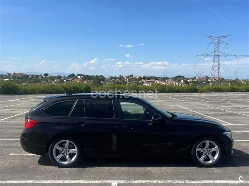 Usado BMW 320 184 CV (135 kW) 2014 Negro Familiar