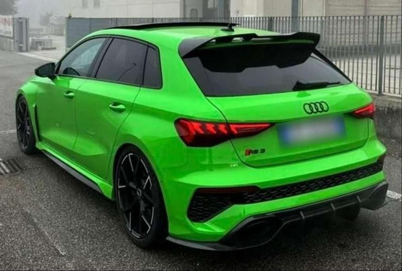 Nuevo Audi RS3 Sportback 400 CV (294 kW) 2025 Verde Utilitario