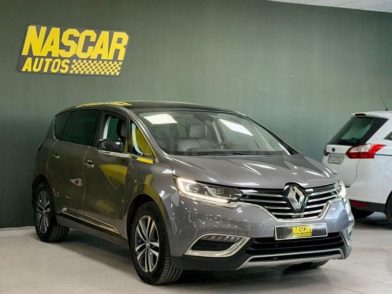 Begagnad Renault Espace Zen 160 HK (117 kW) 2018 Grå Minibuss