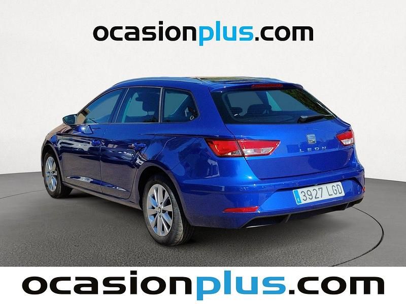 Usado Seat Leon ST Style 131 HP (96 kW) 2020 Azul Carrinha