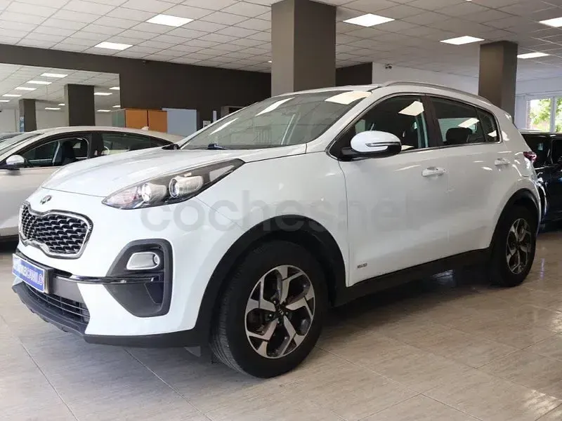 Usado Kia Sportage 136 CV (100 kW) 2021 Blanco SUV