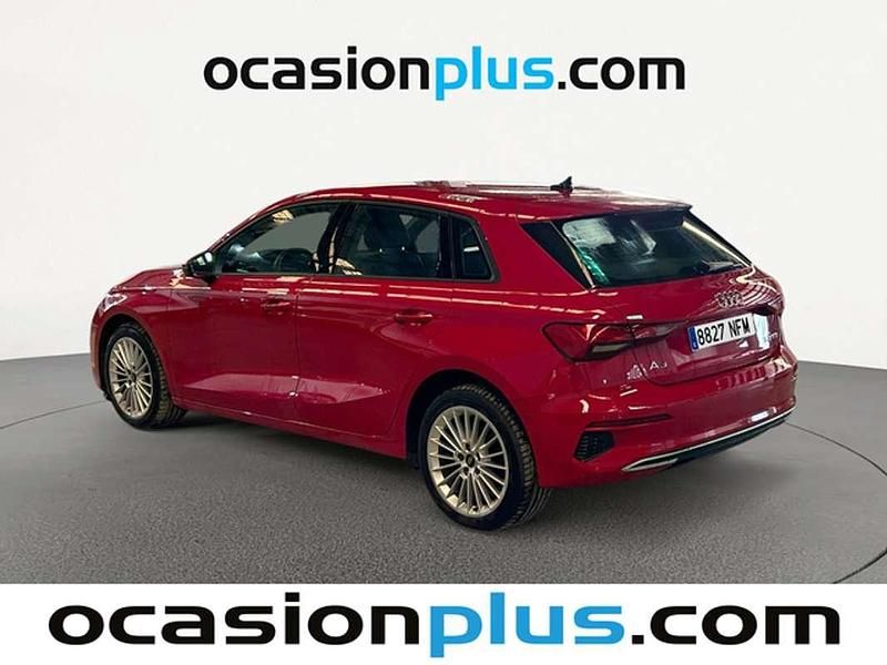 Usado Audi A3 Sportback Advanced 110 CV (80 kW) 2023 Rojo Utilitario