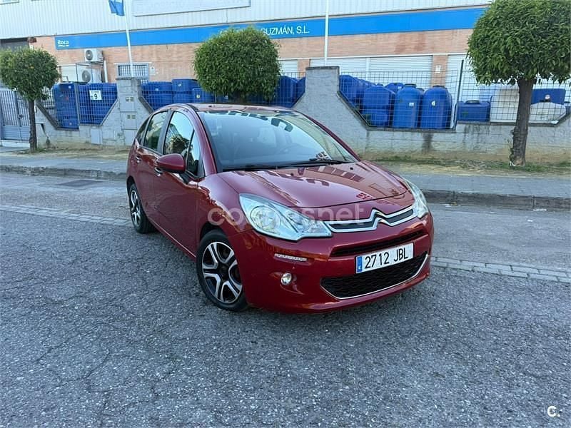 Usado Citroën C3 68 CV (50 kW) 2015 Granate Berlina