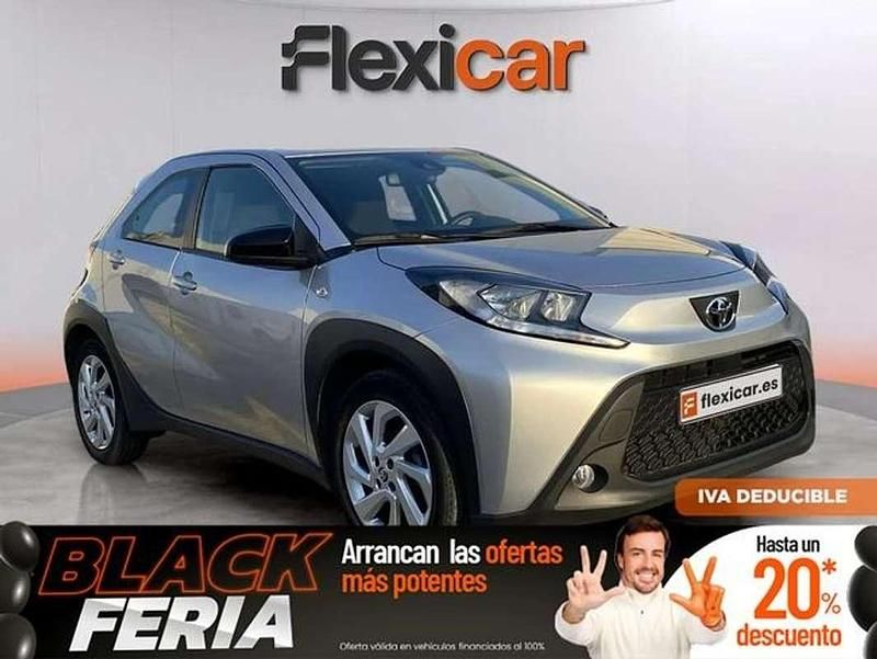 Gris Usado 2024 Toyota Aygo City Utilitario | 12.590 € (Buen precio) - Imagen 1/4
