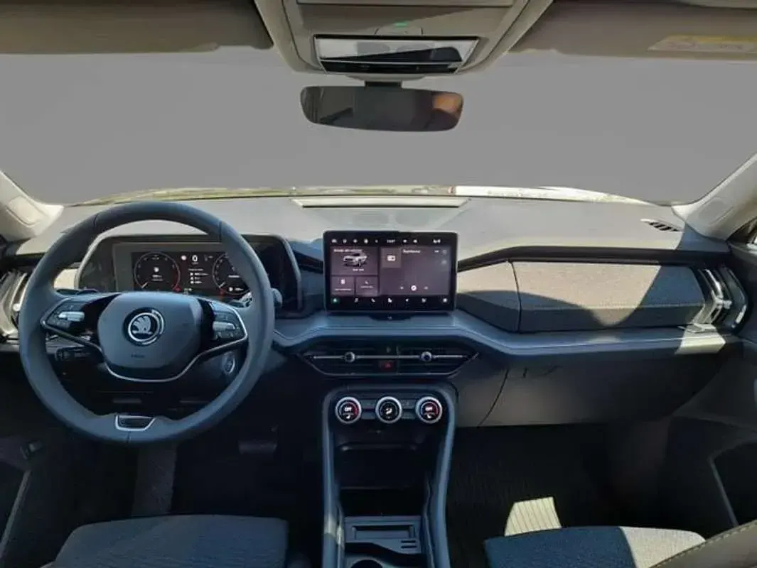 Usado Skoda Kodiaq Selection 150 CV (110 kW) 2024 Amarillo SUV