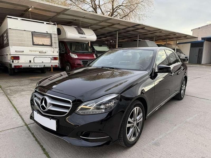 Usado Mercedes E200 Avantgarde 136 CV (100 kW) 2015 Berlina