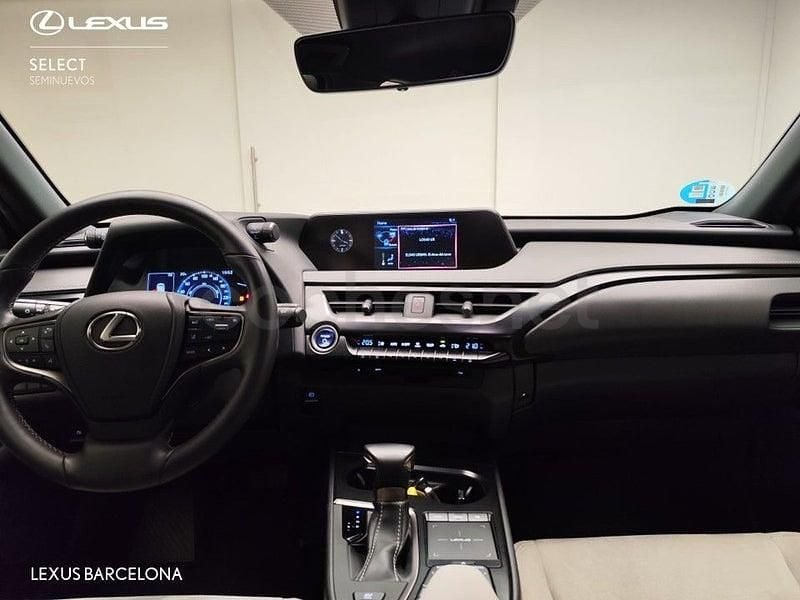 Usado Lexus UX Business Edition 184 CV (135 kW) 2021 Azul SUV