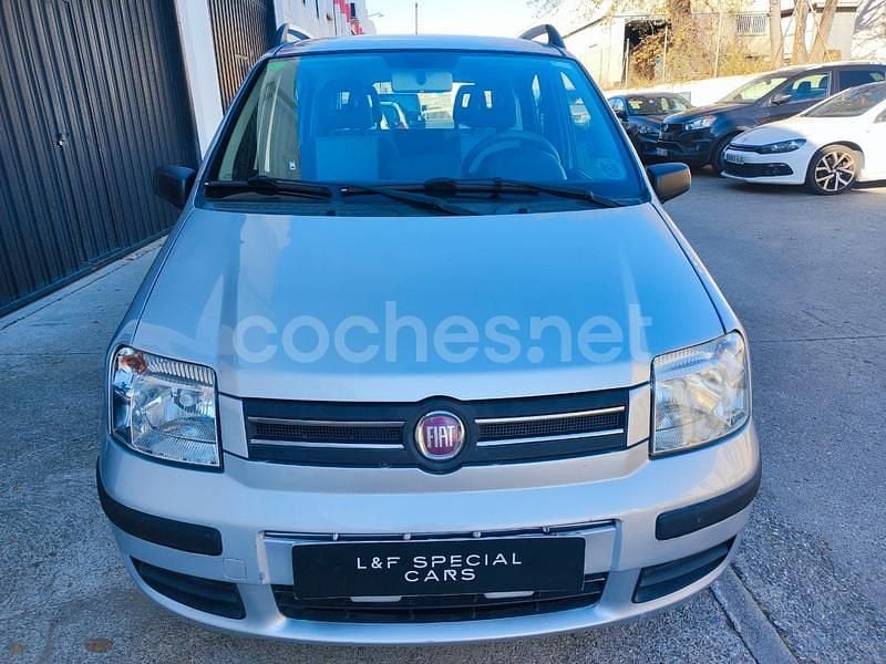 Usado Fiat Panda Dynamic 60 CV (44 kW) 2010 Gris / plata Berlina