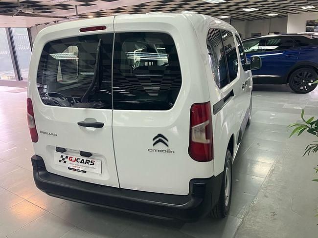 Usado Citroën Berlingo Live 102 CV (75 kW) 2019 Blanco Monovolumen