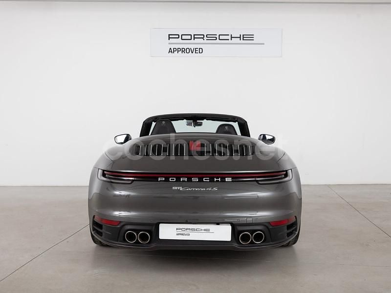 Usado Porsche 911 Carrera 4 Cabriolet 385 CV (283 kW) 2021 Gris / plata Descapotable