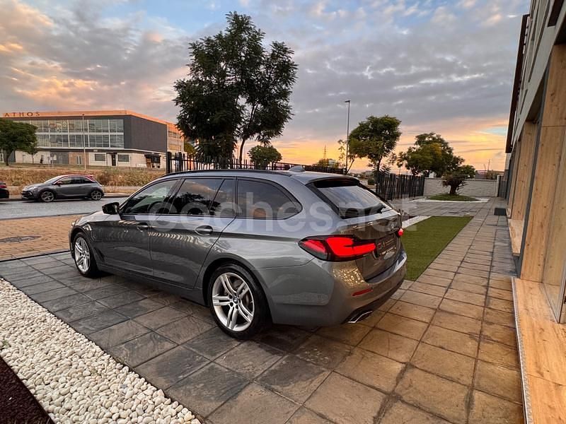 Usado BMW 520 Comfort Edition 204 CV (150 kW) 2022 Gris / plata Familiar