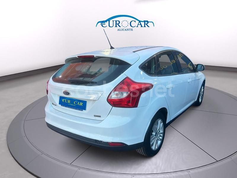 Usado Ford Focus Titanium 125 CV (91 kW) 2012 Blanco Berlina