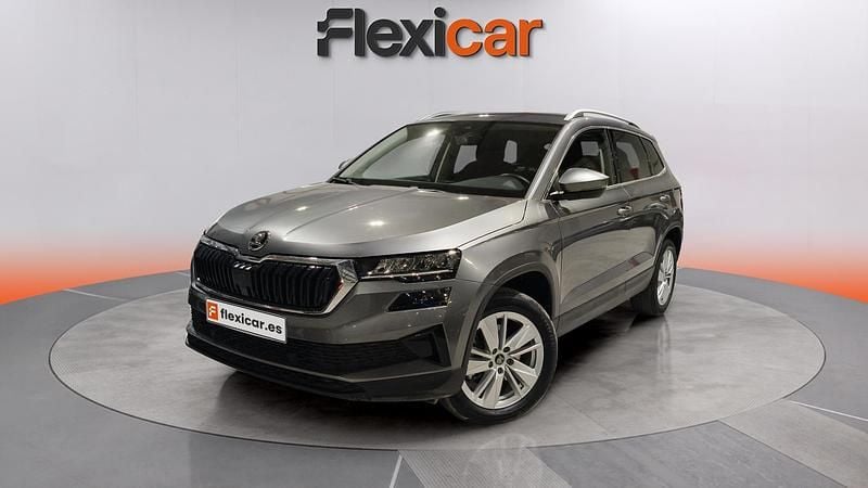 Usado Skoda Karoq Selection 150 HP (110 kW) 2025 Cinzento SUV