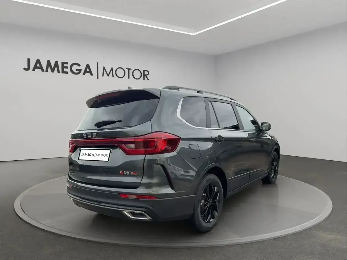 Usado SWM G05 139 CV (102 kW) 2024 Verde SUV