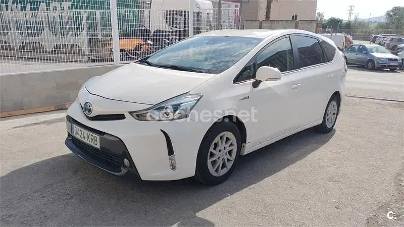 Käytetty Toyota Prius+ Eco 136 HP (100 kW) 2018 Valkoinen Tila-auto