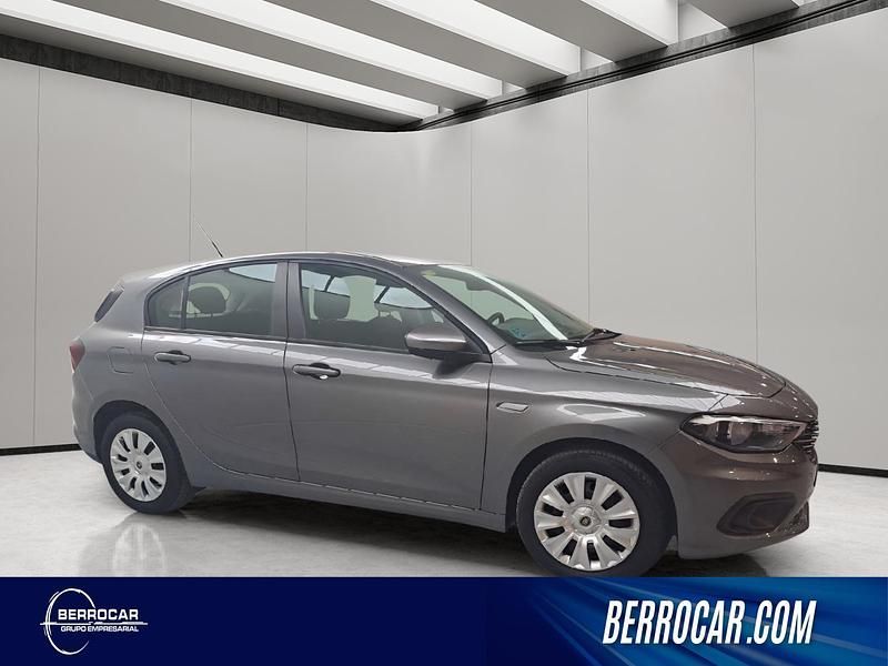 Gris Usado 2018 Fiat Tipo Pop Utilitario | 10.490 € (Precio justo) - Imagen 1/4