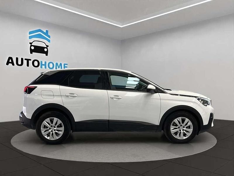 Usado Peugeot 3008 Active 131 CV (96 kW) 2018 Blanco SUV