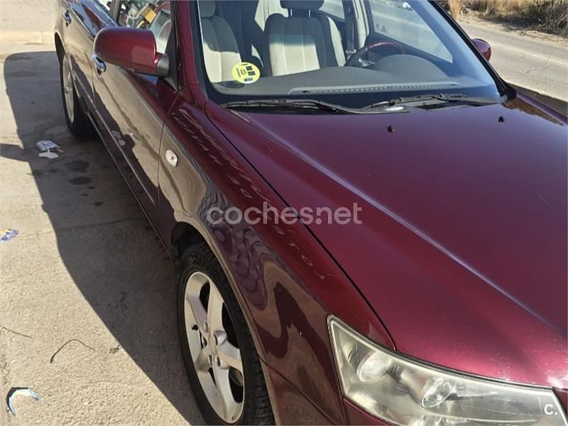 Granate Usado 2008 Hyundai Sonata Comfort Berlina | 4800 € (Precio justo) - Imagen 1/4
