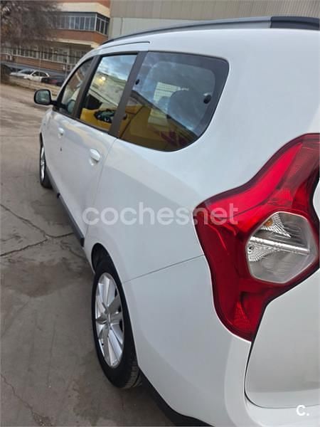 Usado Dacia Lodgy Lauréate 115 CV (84 kW) 2018 Blanco Monovolumen