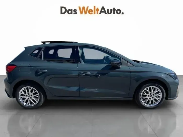 Nuevo Seat Ibiza FR 115 CV (84 kW) 2026 Azul Utilitario