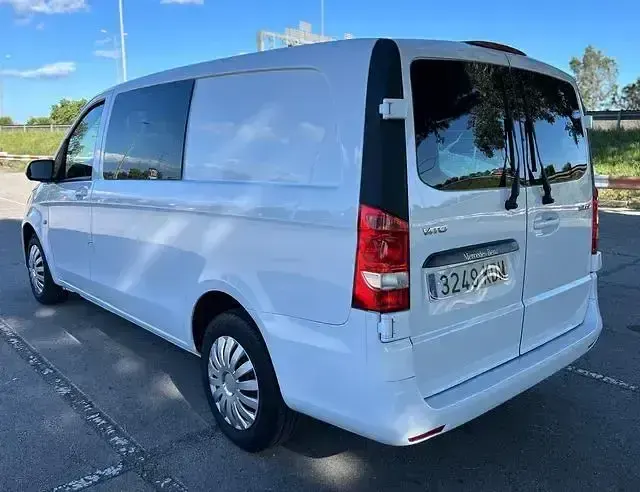 Usado Mercedes Vito 114 CV (83 kW) 2017 Blanco Van